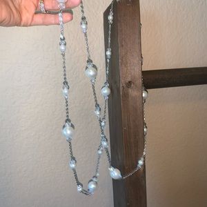 Long pearl necklace